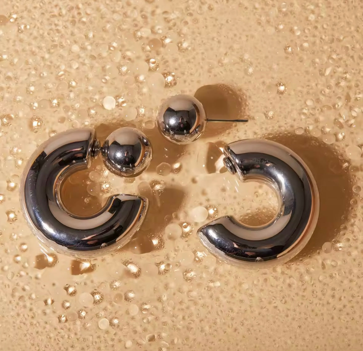 chunky hoop earring