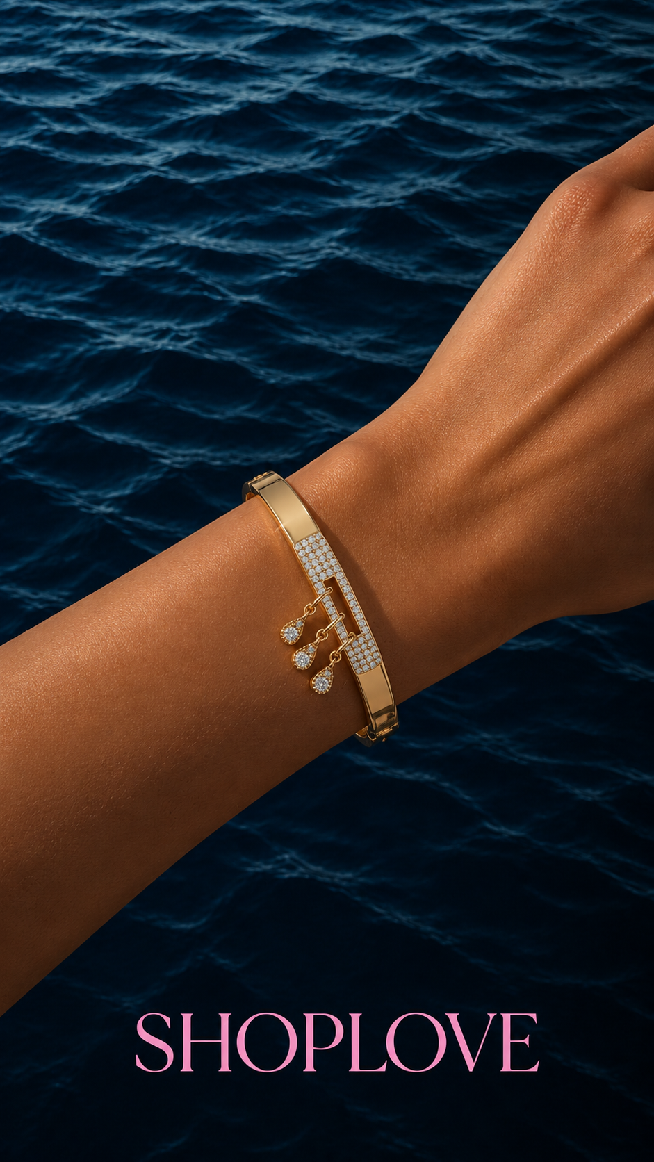 Oceana Bangle