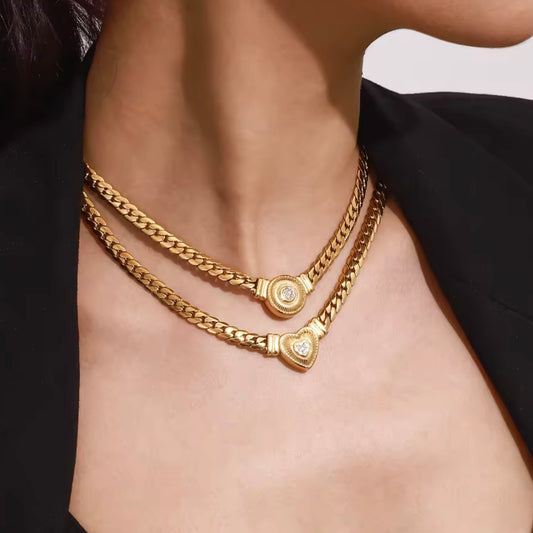 chained necklace