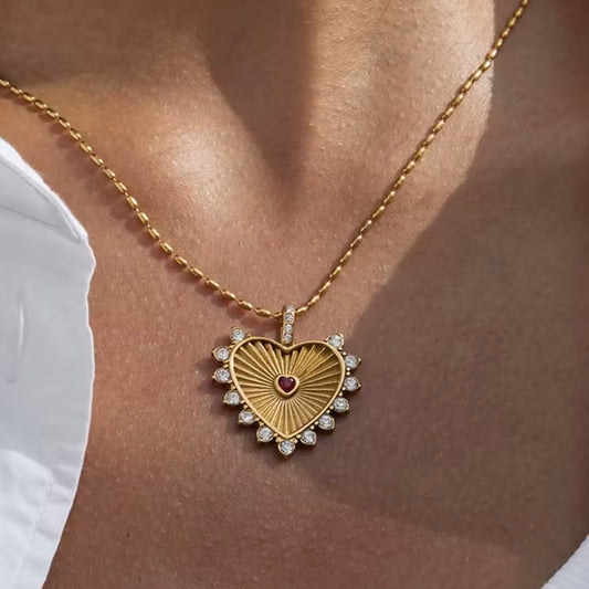 vintage heart necklace